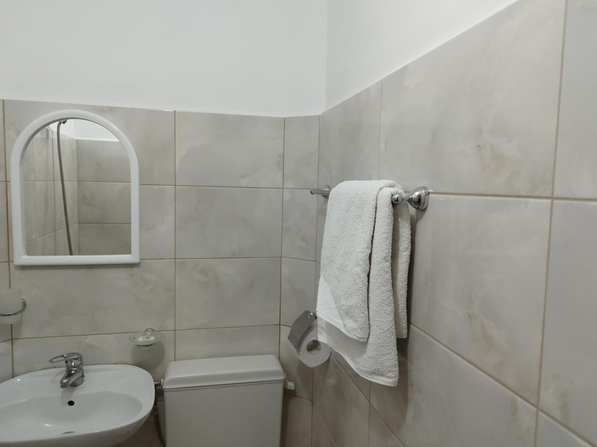 Villa Jun Guest House Bełogradczik Zewnętrze zdjęcie