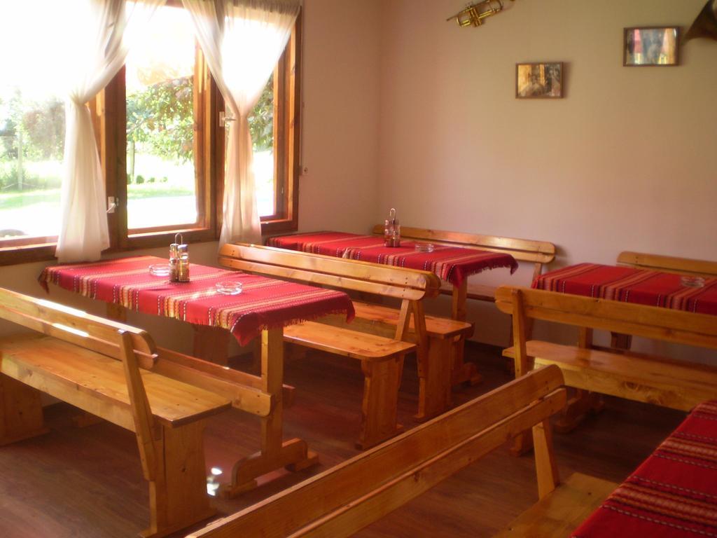 Villa Jun Guest House Bełogradczik Zewnętrze zdjęcie